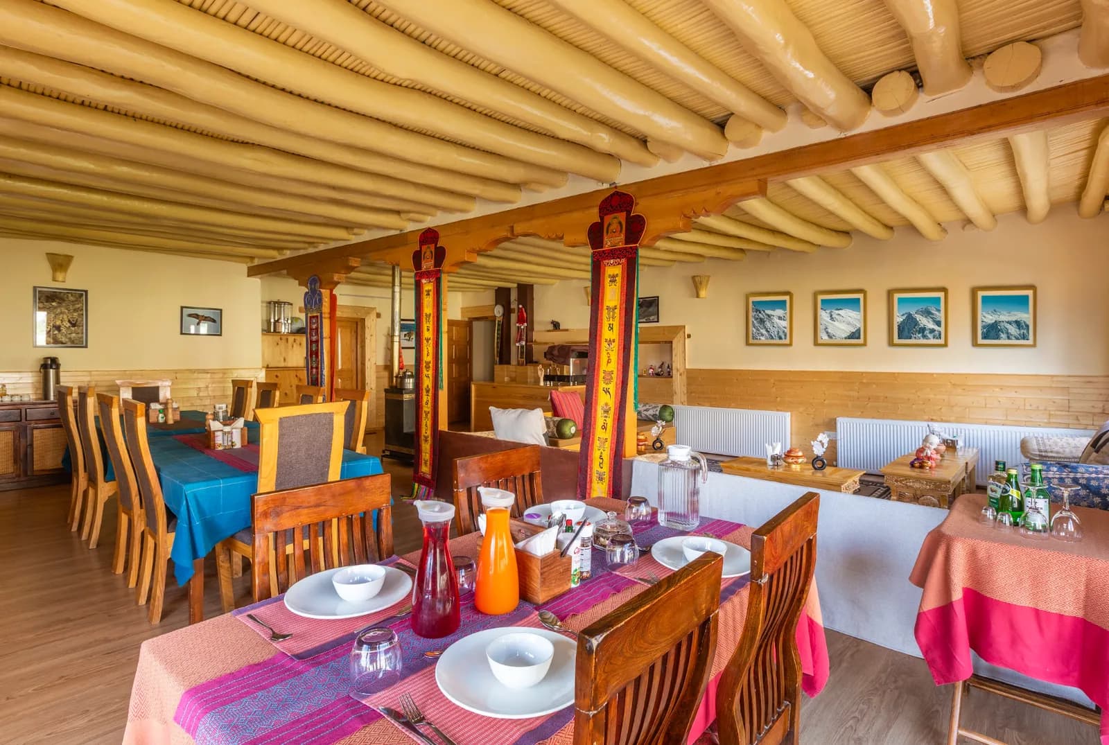 Snow Leopard Lodge