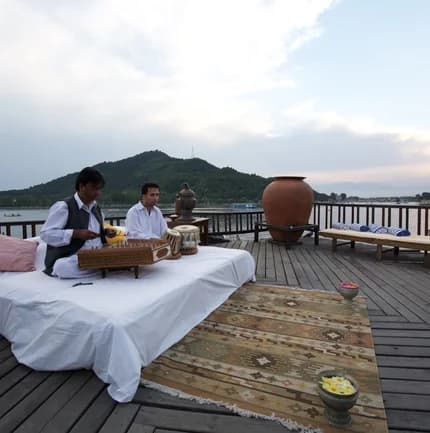 Sukoon Houseboat Image