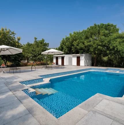 Bera Lodge Swimming Pool